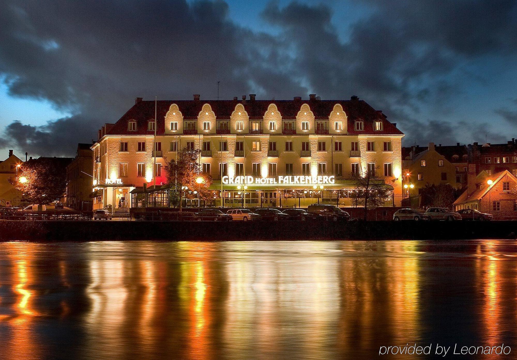 Hotel Grand